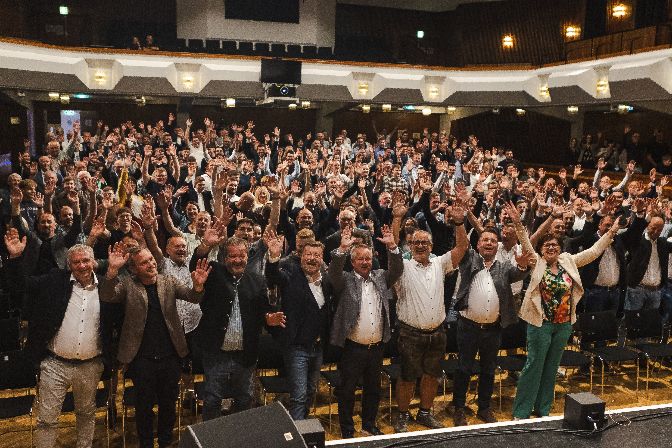 Das%20Team%20der%20Senker%20Gruppe%20im%20Festsaal