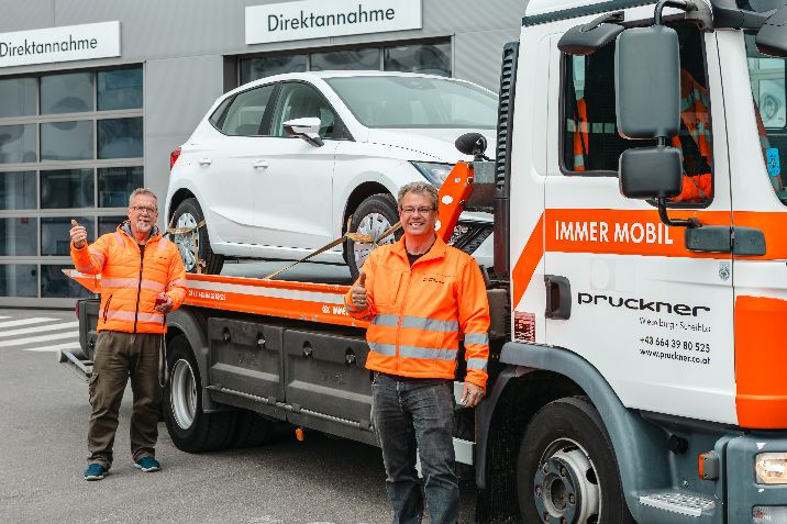 Unser%20Pruckner%20Pannenteam%20ist%20stets%20f%FCr%20Sie%20Einsatzbereit